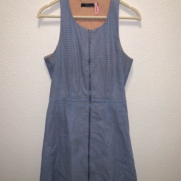 BCBGMAXAZRIA - Picture 2 of 3